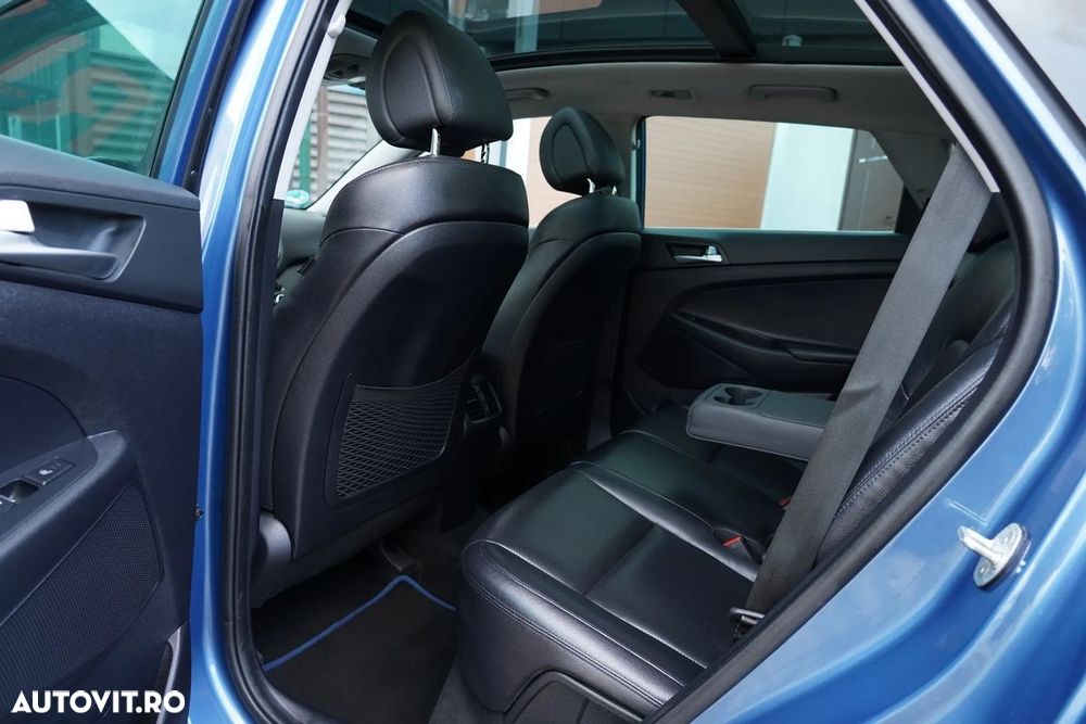 Hyundai Tucson 2.0 CRDI 4WD Automatik Premium - 13