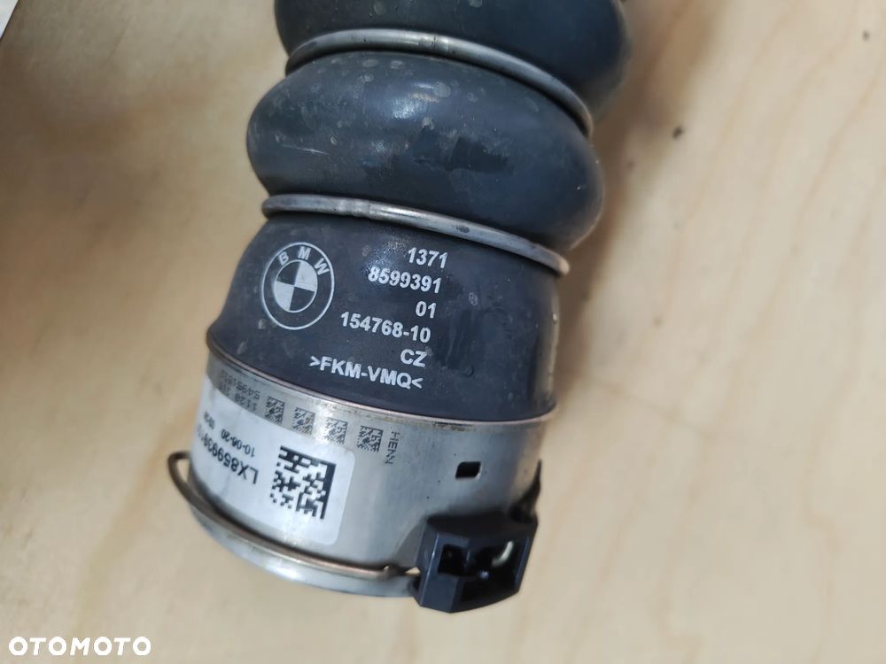 BMW X5 G05 3.0d rura wąż powietrza 8599391 - 2