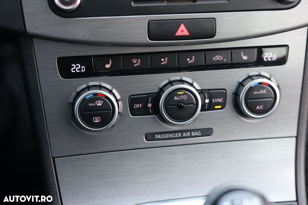 Volkswagen Passat Variant 2.0 TDI BlueMotion Technology Business Edition - 38