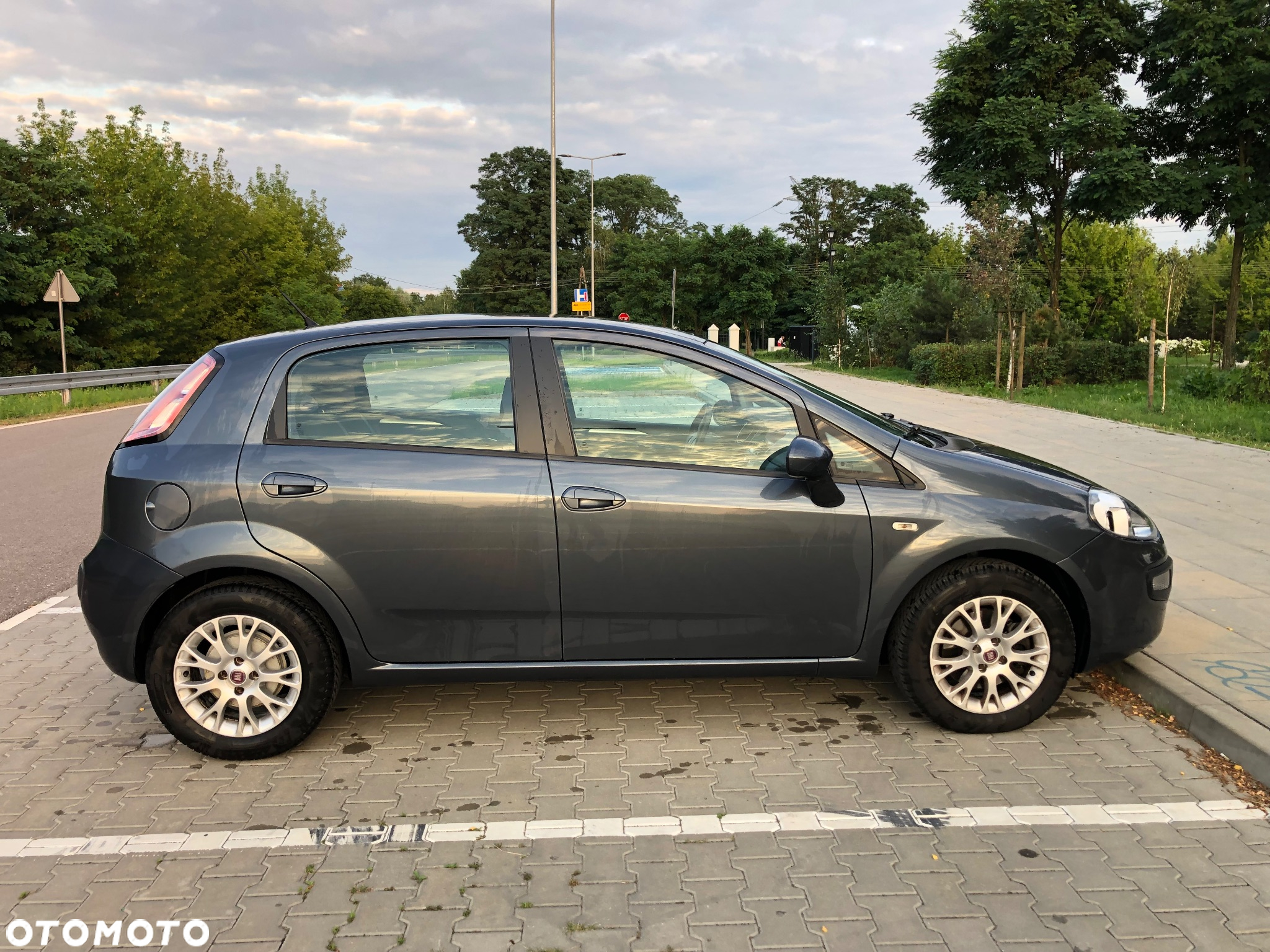 Fiat Punto Evo - 10