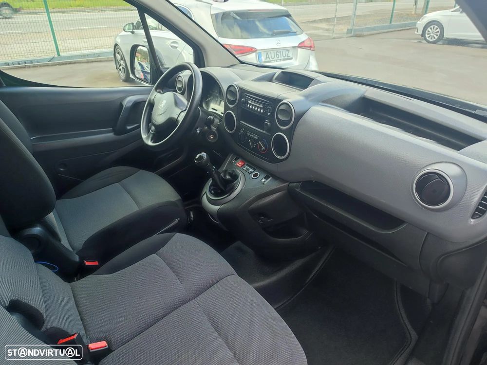 Peugeot Partner 2 Portas Laterais - 3
