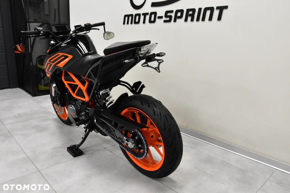 KTM Duke 125 - 15