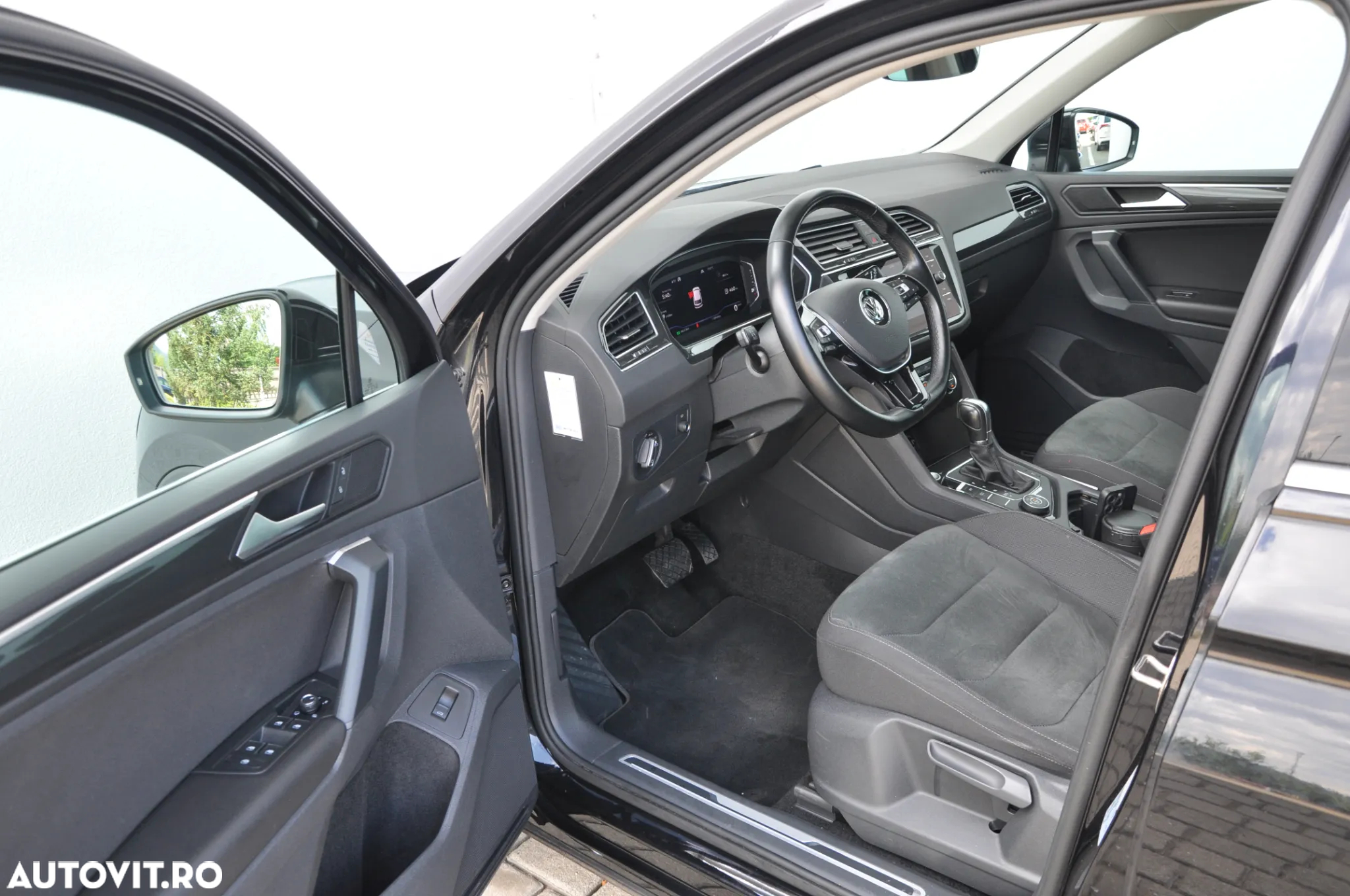 Volkswagen Tiguan 2.0 TDI DPF DSG 4Mot Highline - 11