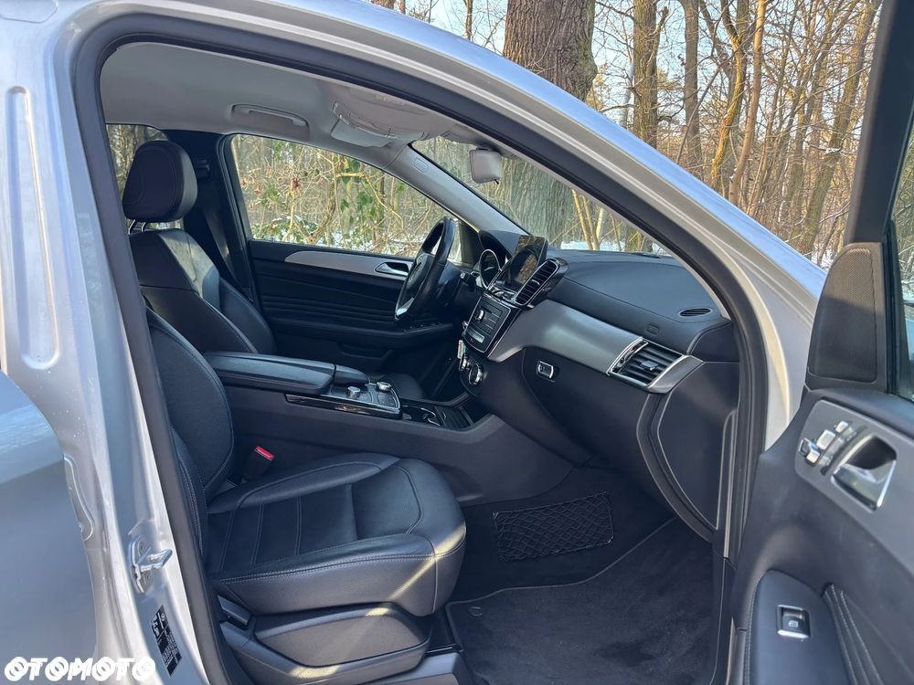 Mercedes-Benz GLE - 5