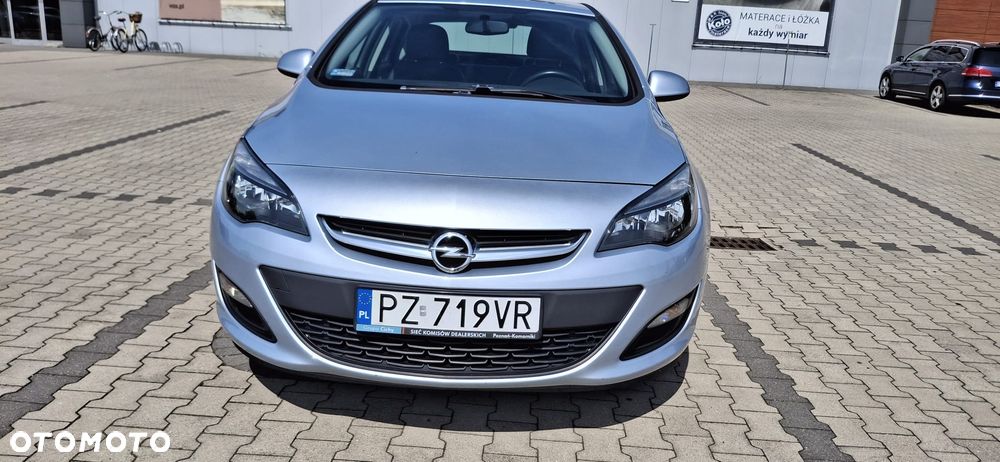 Opel Astra - 8