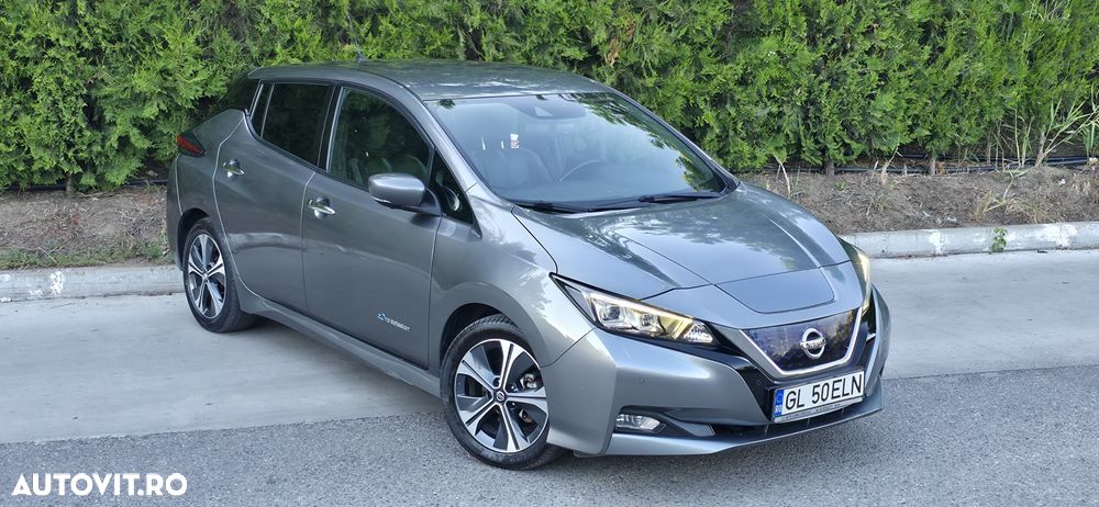 Nissan LEAF Tekna - 1