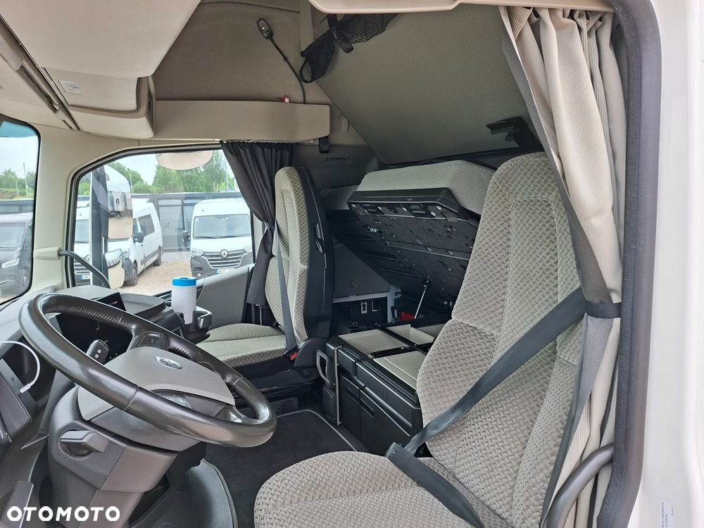 Volvo FH500 6x2 - 16