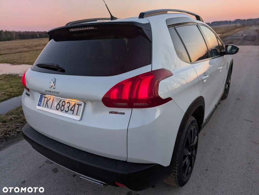 Peugeot 2008 PureTech 110 Stop&Start GT-Line Edition - 4