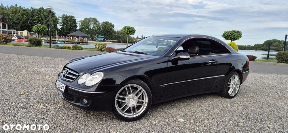 Mercedes-Benz CLK 320 CDI 7G-TRONIC Avantgarde - 2