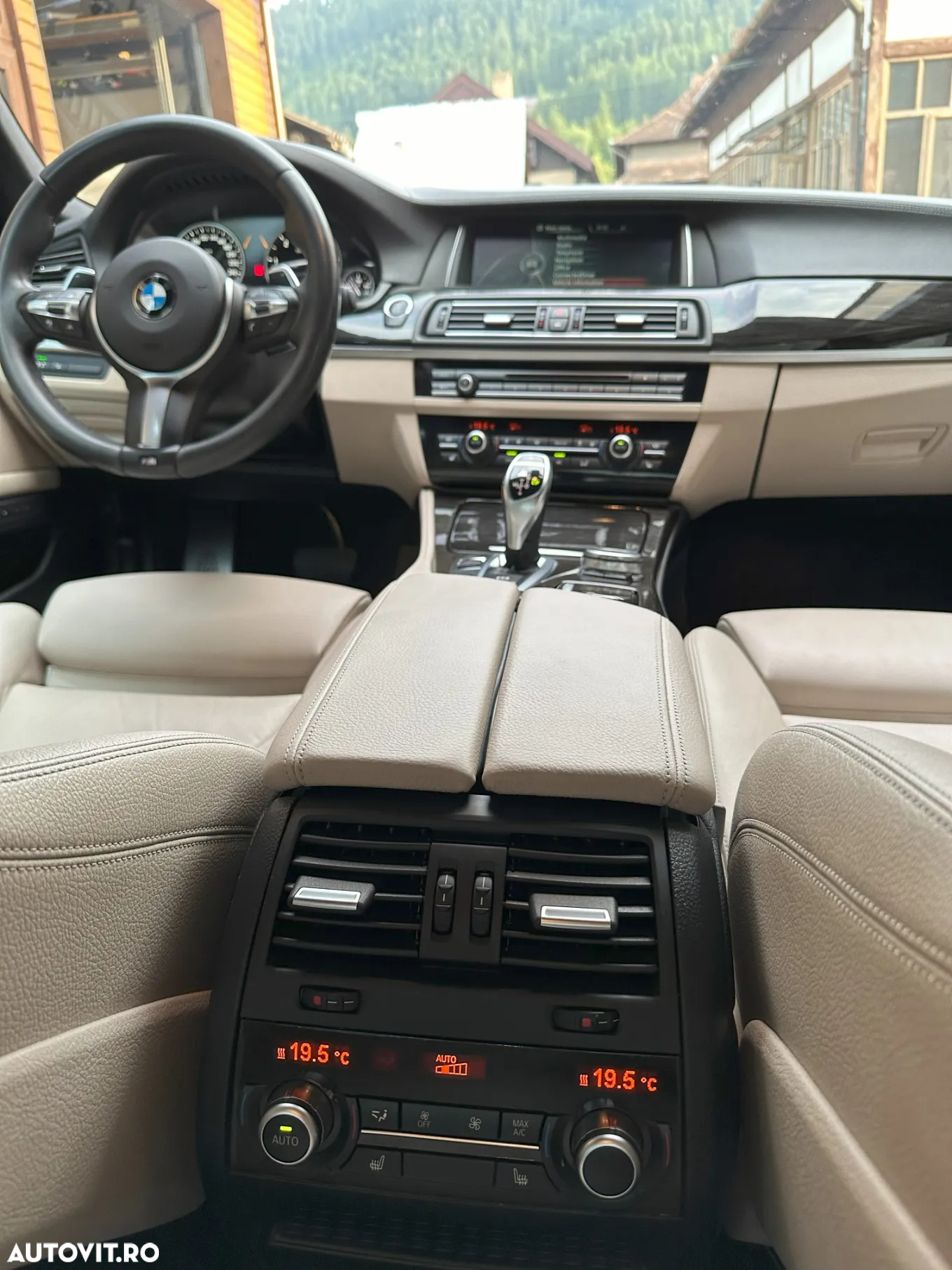 BMW M5 M550d xDrive - 35