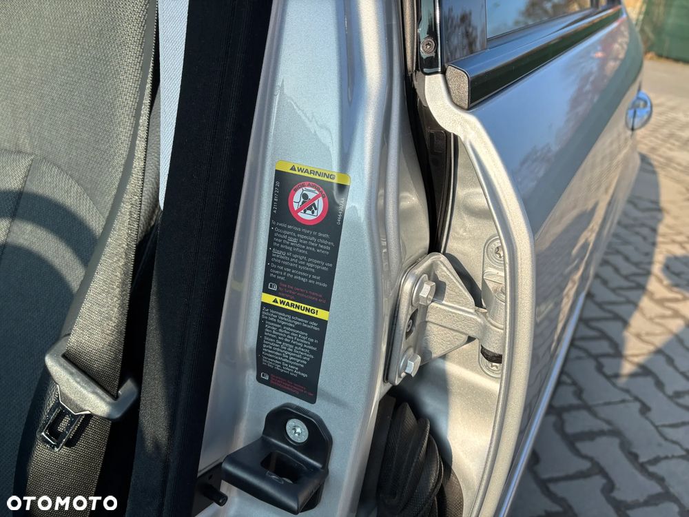 Mercedes-Benz Klasa E 200 Kompressor Automatik Avantgarde - 19