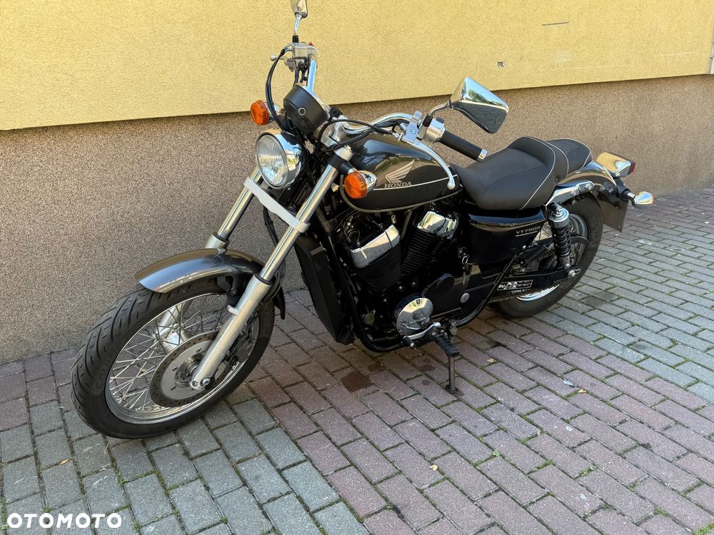 Honda VT - 27