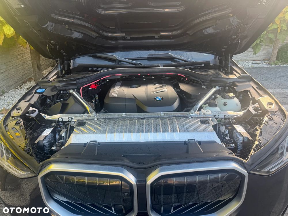 BMW X3 xDrive20 mHEV - 4