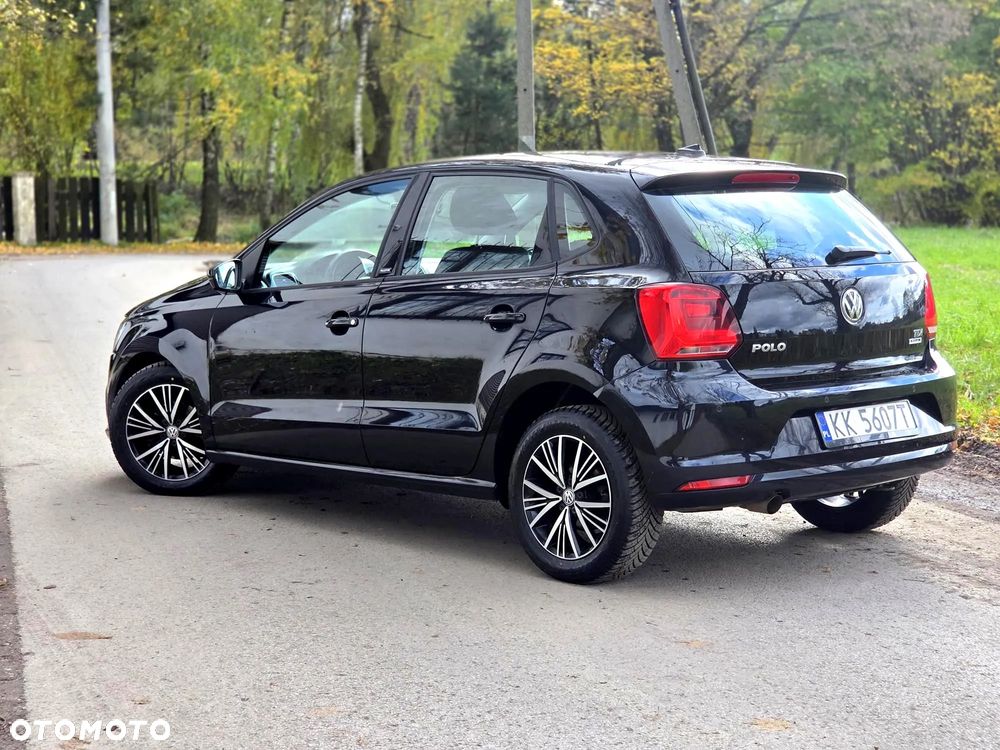 Volkswagen Polo 1.4 TDI Blue Motion Technology Allstar - 15