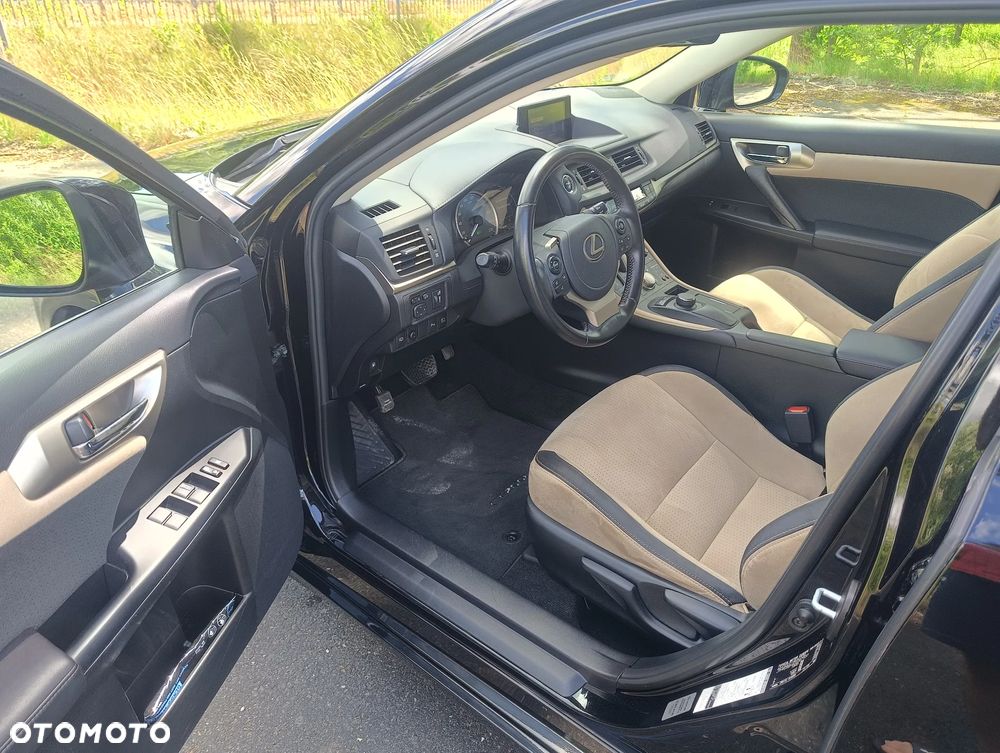 Lexus CT 200h Elegance - 31