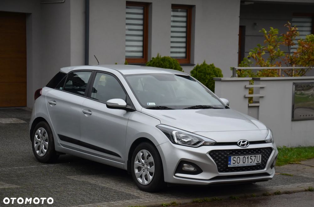 Hyundai i20 1.2 Classic + - 5