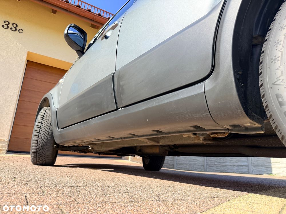 Fiat Sedici 1.9 Multijet DPF 4x4 Dynamic - 18
