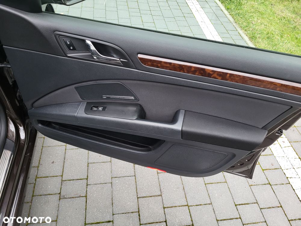 Skoda Superb 2.0 TDI Ambition DSG - 12
