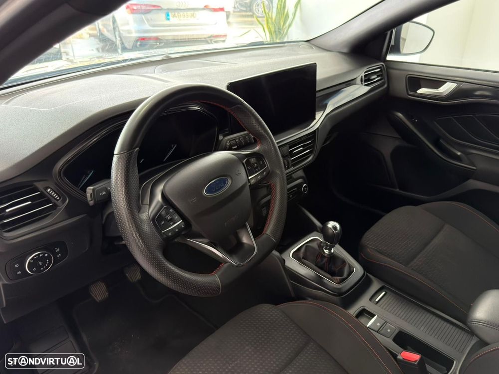 Ford Focus 1.0 EcoBoost ST-Line - 6