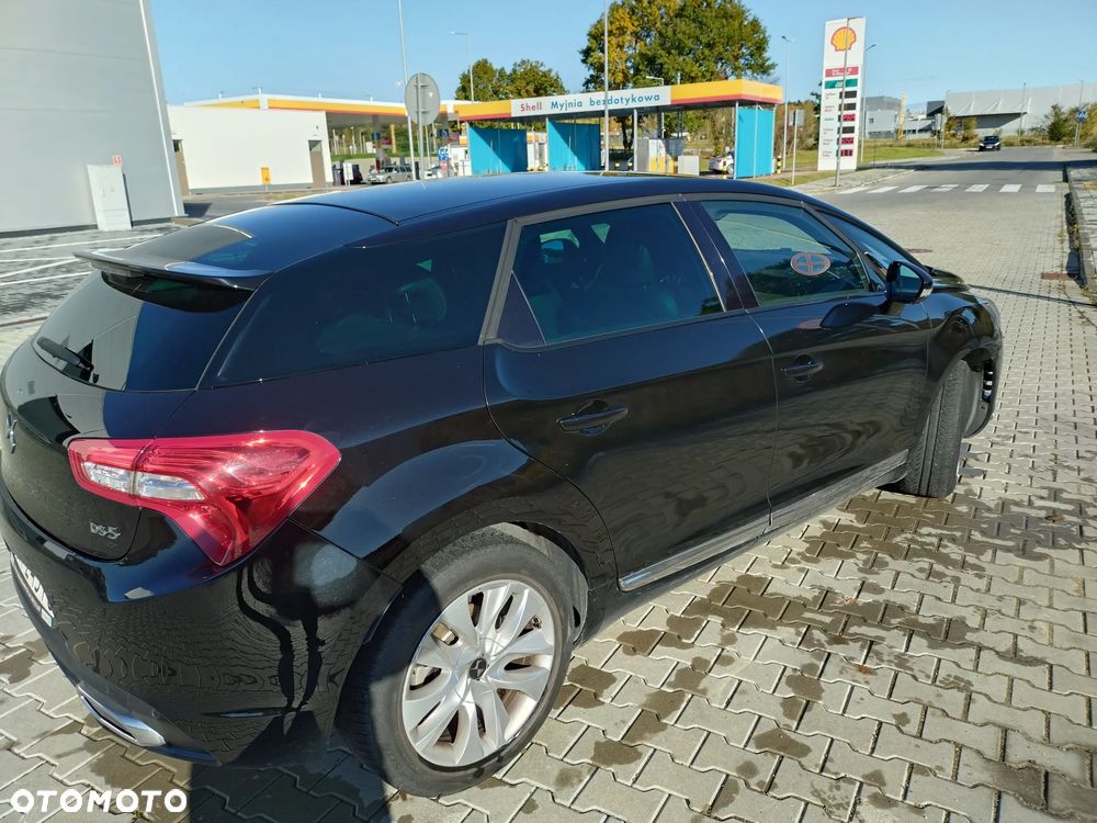 DS Automobiles DS 5 - 5