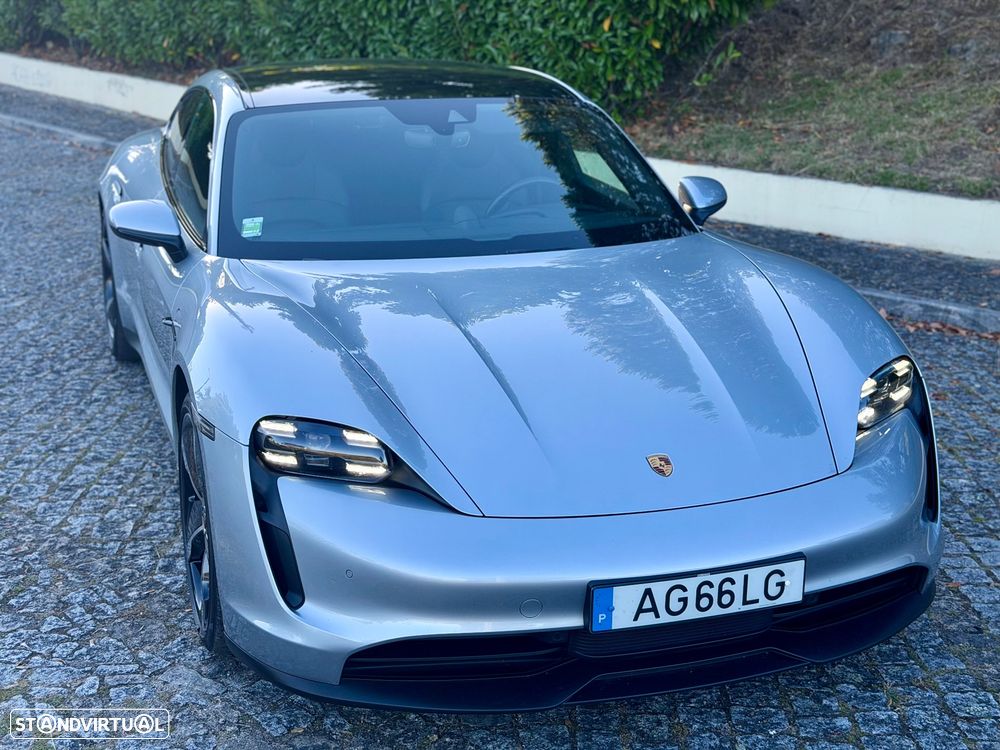 Porsche Taycan Standard - 1