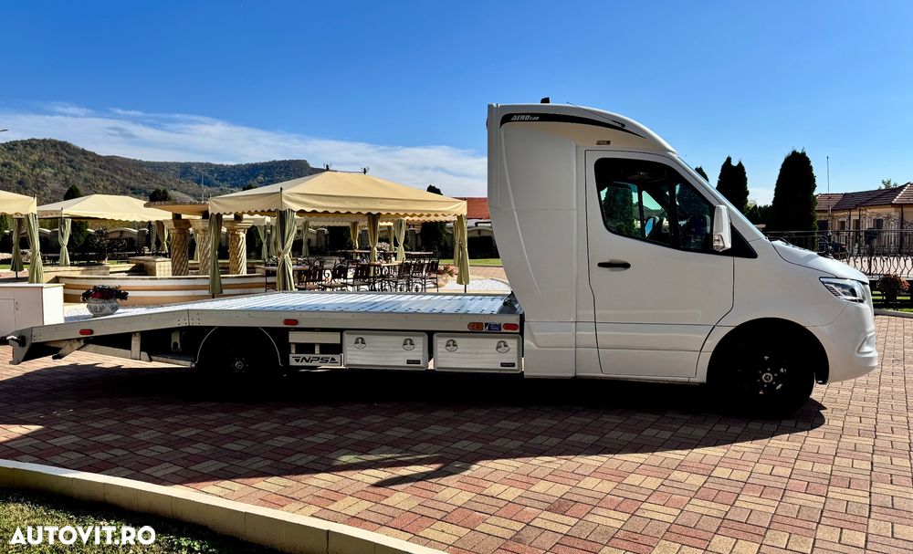 Mercedes-Benz Sprinter - 6
