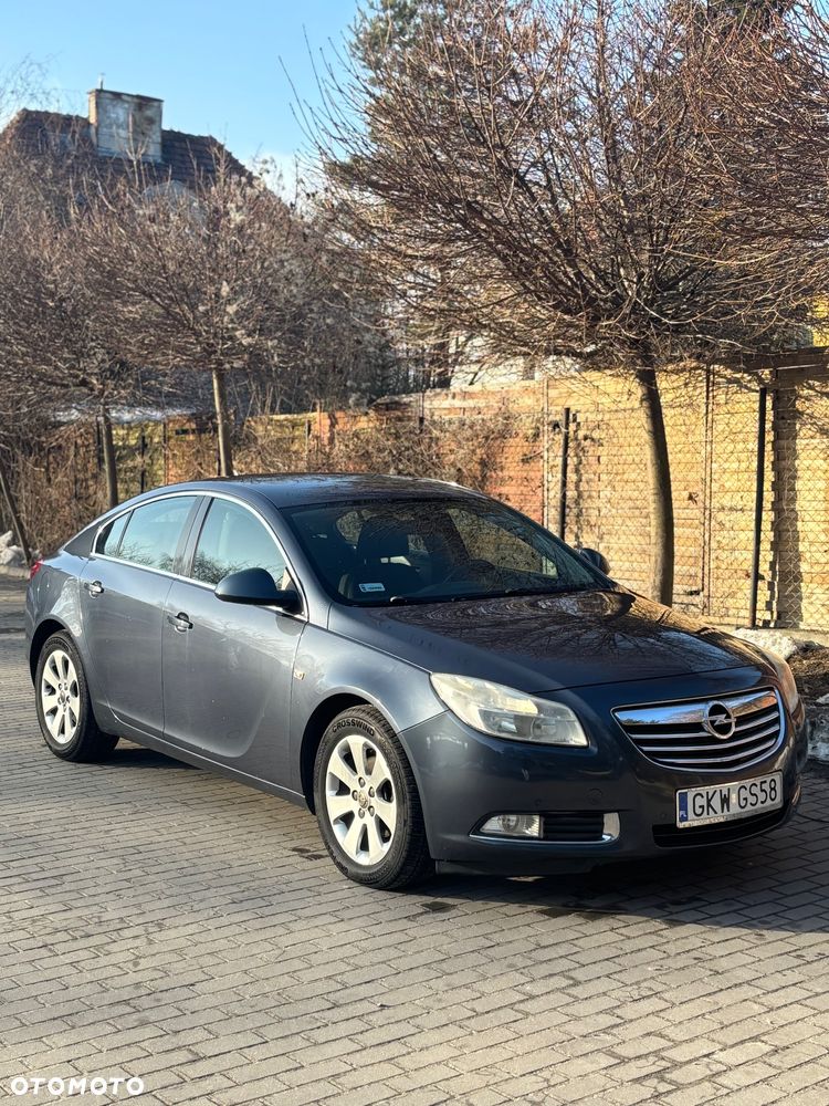 Opel Insignia 2.0 CDTI Design Edition - 1