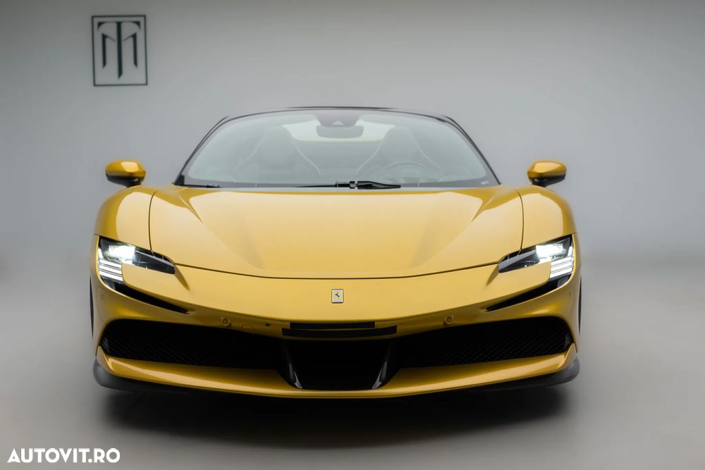 Ferrari SF90 Stradale - 10