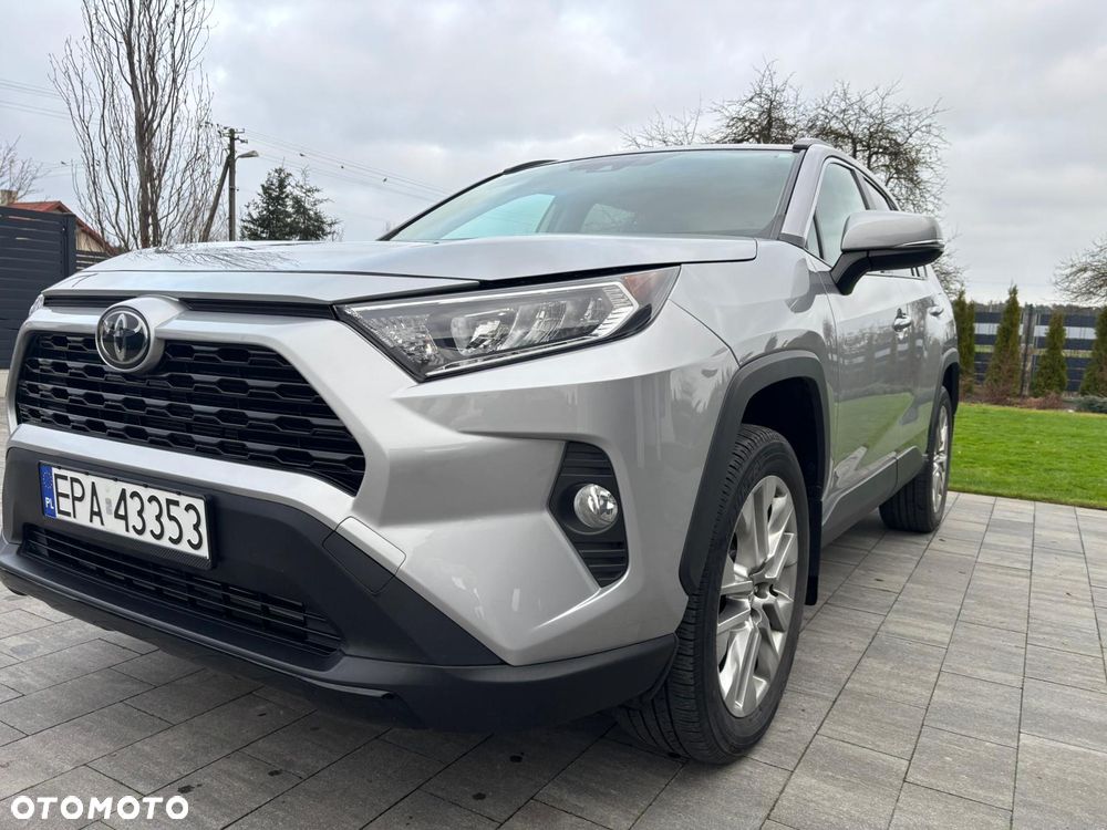 Toyota RAV4 - 9