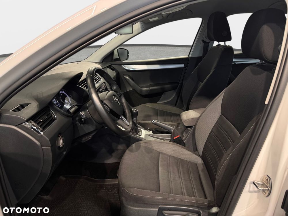Skoda Octavia - 15