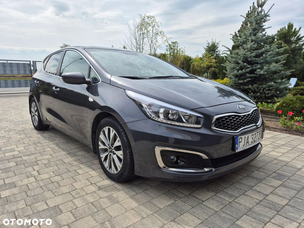 Kia Ceed 1.6 GDI Smart Plus DCT - 10