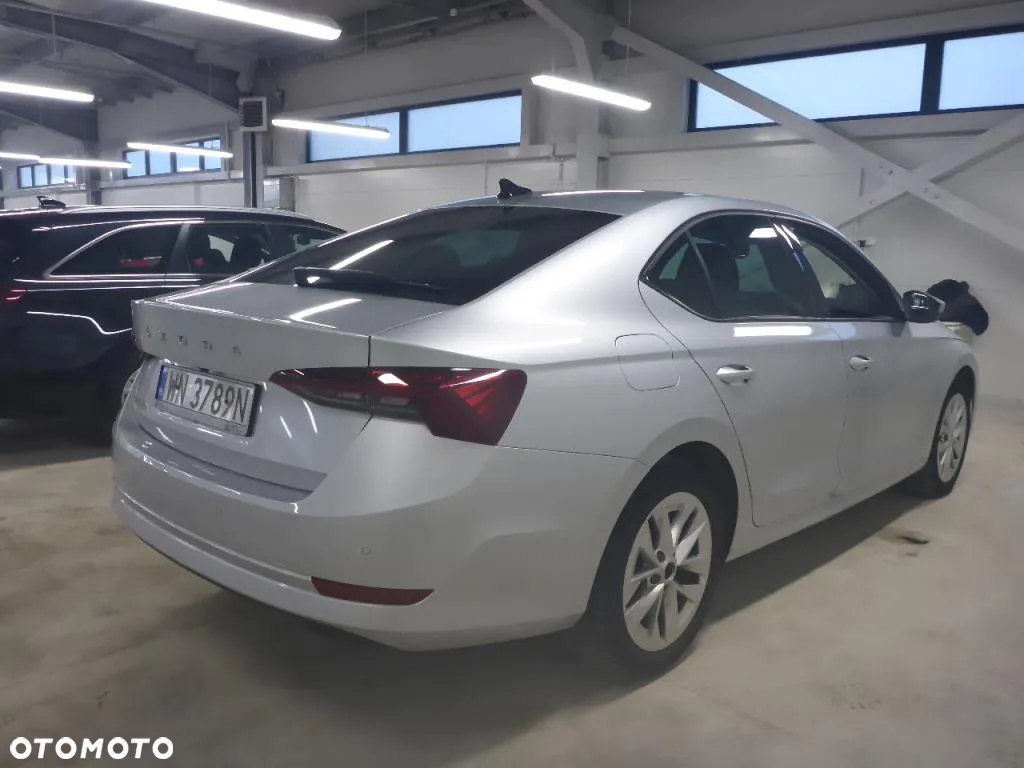 Skoda Octavia 1.5 TSI ACT Ambition - 4