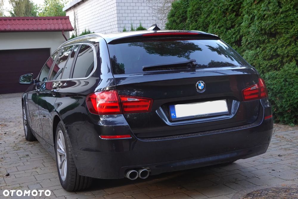 BMW Seria 5 530d xDrive - 4