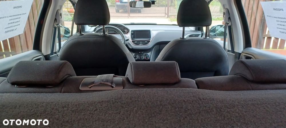 Peugeot 2008 PureTech 82 Style - 2