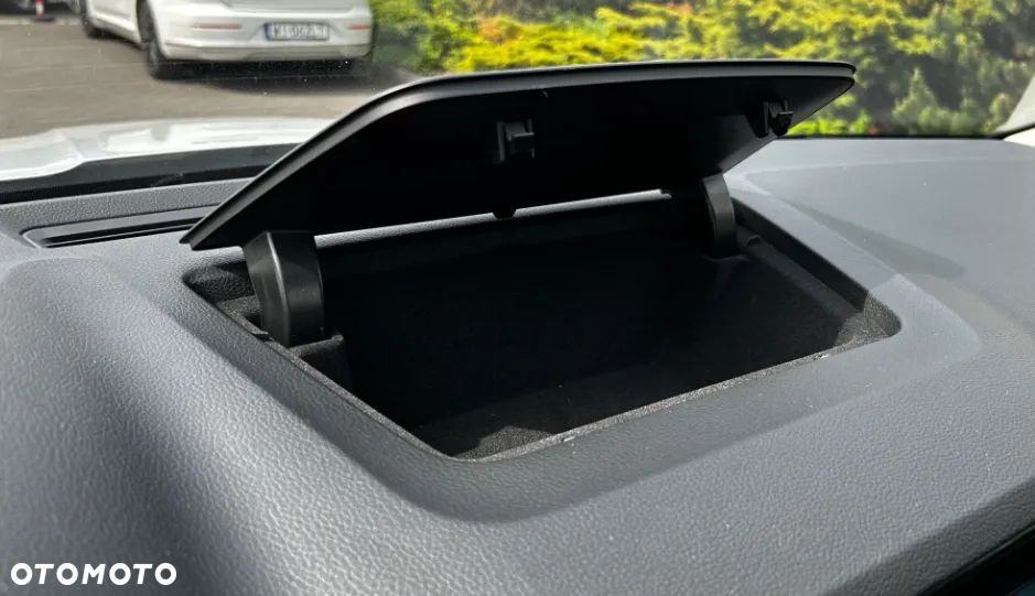 Skoda Karoq 1.5 TSI ACT 4x2 Style DSG - 4