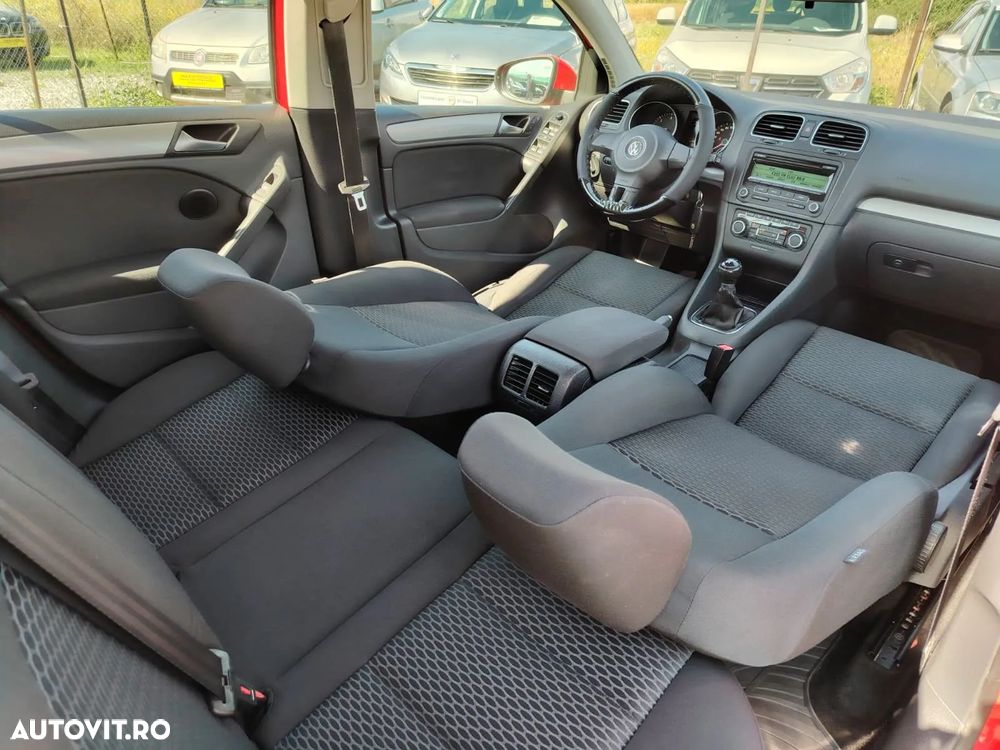 Volkswagen Golf 2.0 TDI Comfortline - 12