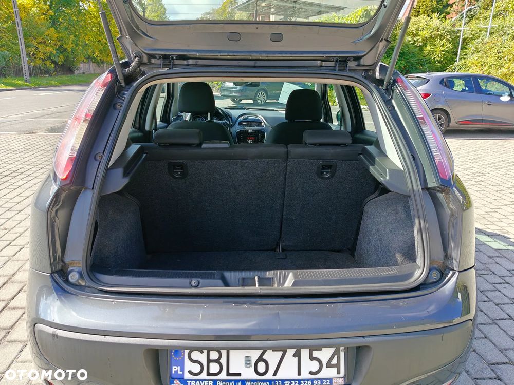 Lancia Delta 1.6 MJ Silver - 25