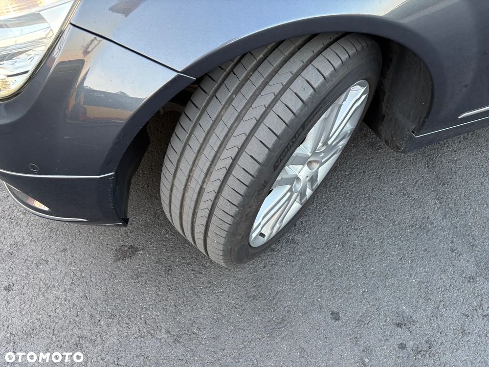 Mercedes-Benz Klasa C 200 CGI Automatik BlueEFFICIENCY Avantgarde - 31