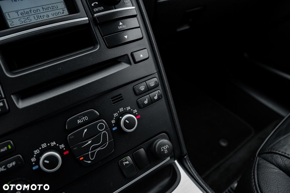 Volvo XC 90 D5 AWD Geartonic Summum - 34