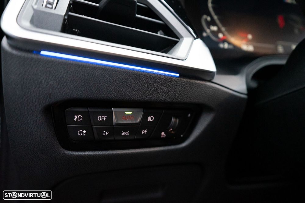 BMW 320 d Touring Pack M Shadow Auto - 58