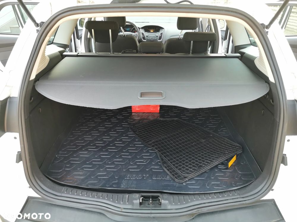 Ford Focus 1.0 EcoBoost 99g Trend Sport - 35