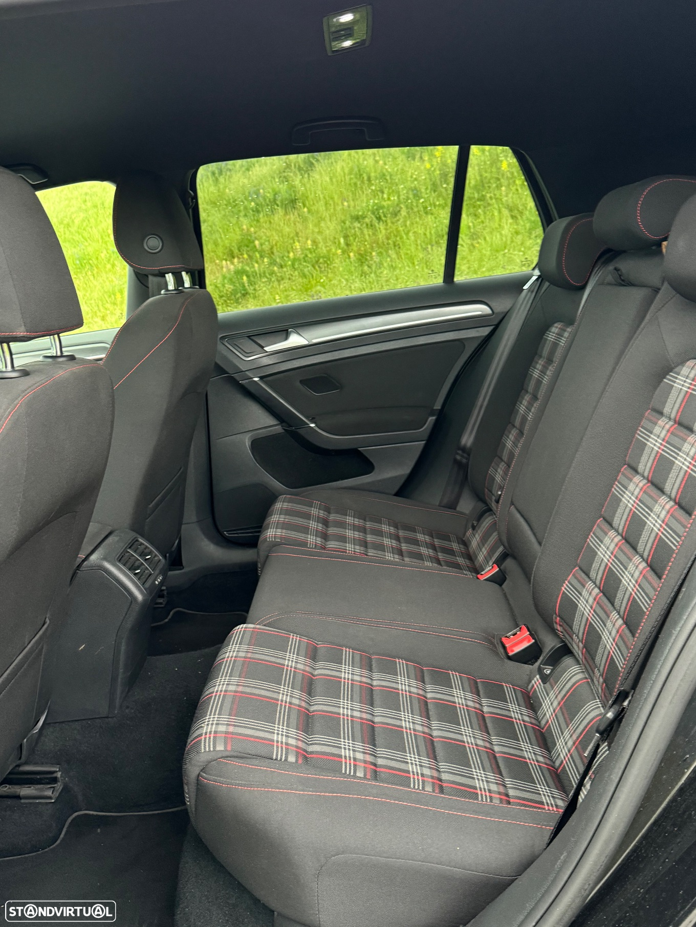 VW Golf 2.0 TSi GTi DSG Performance - 15