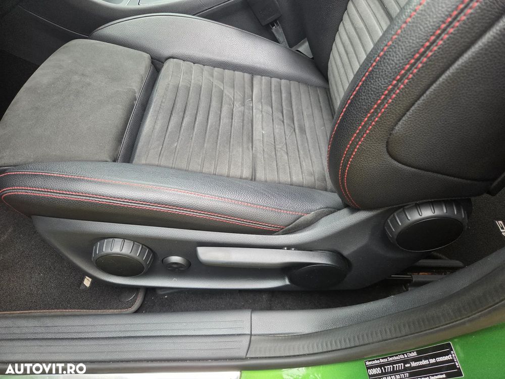 Mercedes-Benz A 250 7G-DCT AMG Line - 16