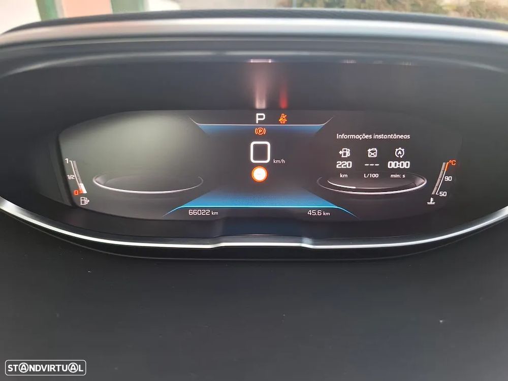 Peugeot 3008 1.2 PureTech Allure Pack EAT8 - 12