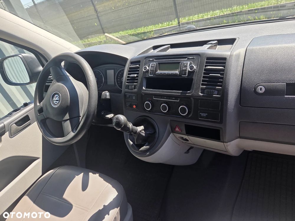 Volkswagen Transporter - 5