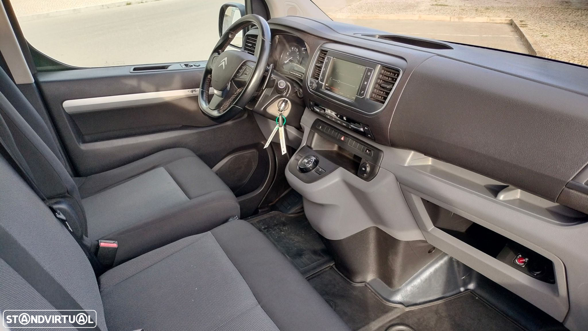 Citroën Jumpy Outro - 15