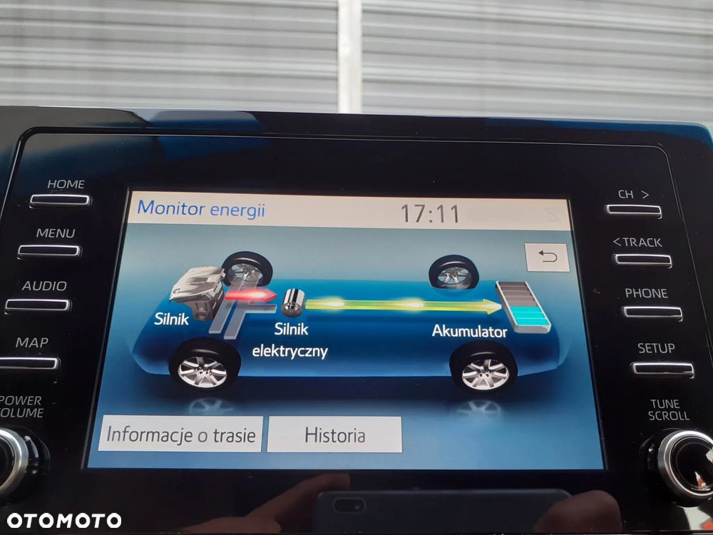 Toyota Camry 2.5 Hybrid Comfort CVT - 19