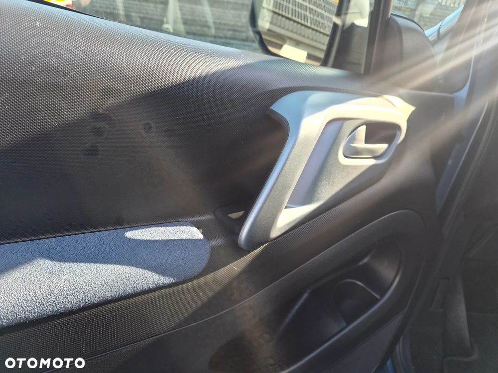 Citroën Berlingo - 23