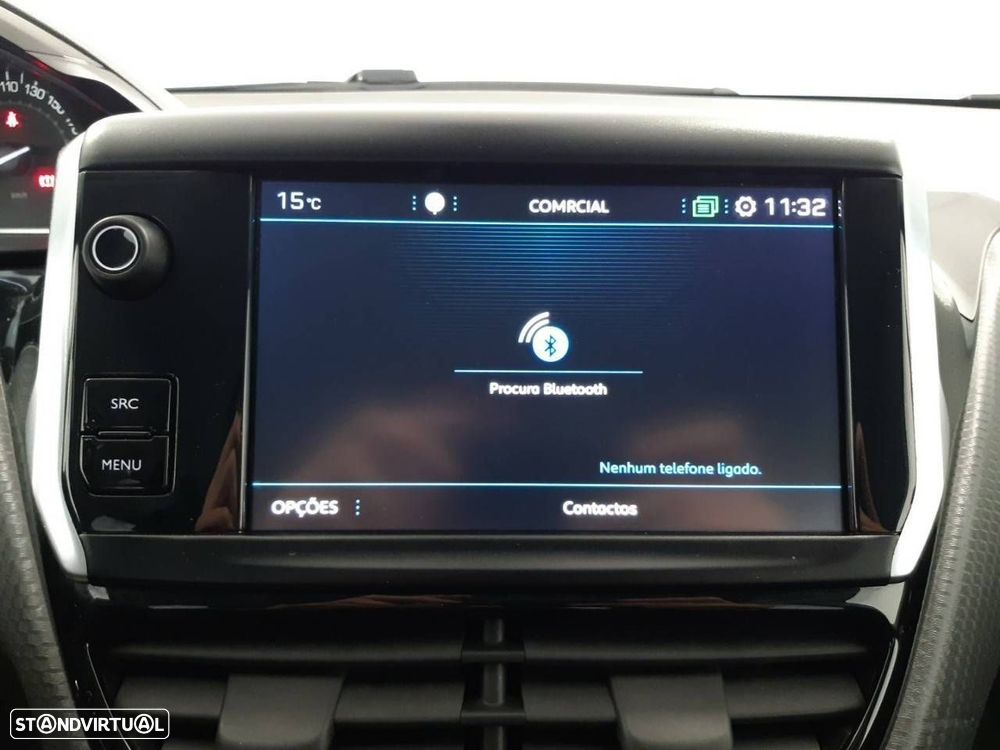 Peugeot 2008 1.2 PureTech Signature - 18