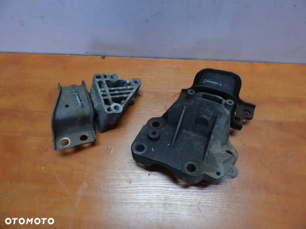 Łapa mocowanie 3.0 Ducato III boxer jumper 06-14 Łuków części